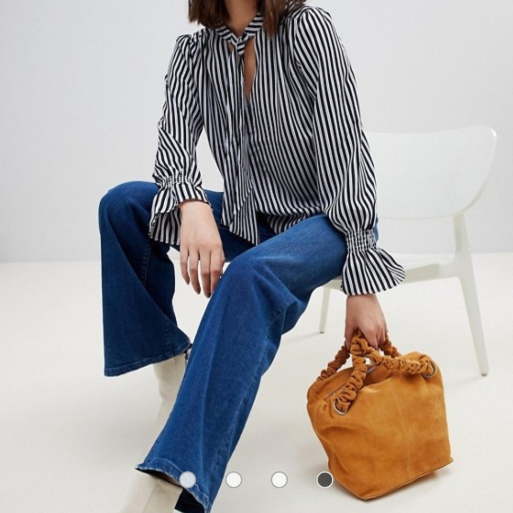💙 ASOS Warehouse Stripe Tie Neck Blouse 💙